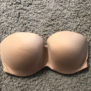 VS BODY BY VICTORIA Strapless Bra 32DDD